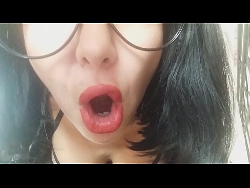 ❤️ Honey, hooyadaa anoo ah hooyadaa kuma ogolaan doonto inaad iskuul aado maanta... aad baan kuugu baahanahay... ❤️❌ Porno Guri ☑